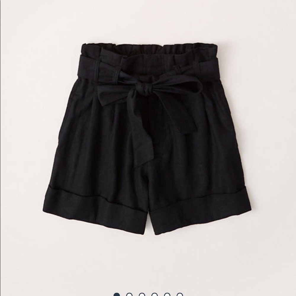 Abercrombie linen blend belted shorts ✨